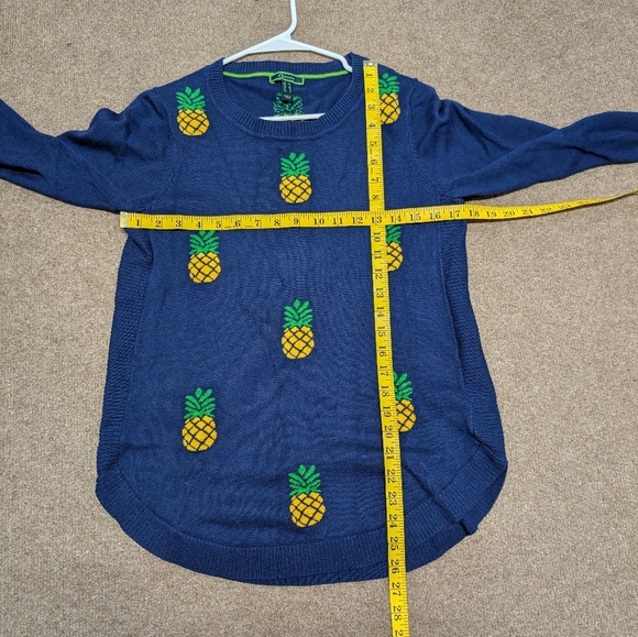 Pineapple Sweater Womens XS Navy Blue Yellow C. Wonder Cotton - Picture 8 of 8